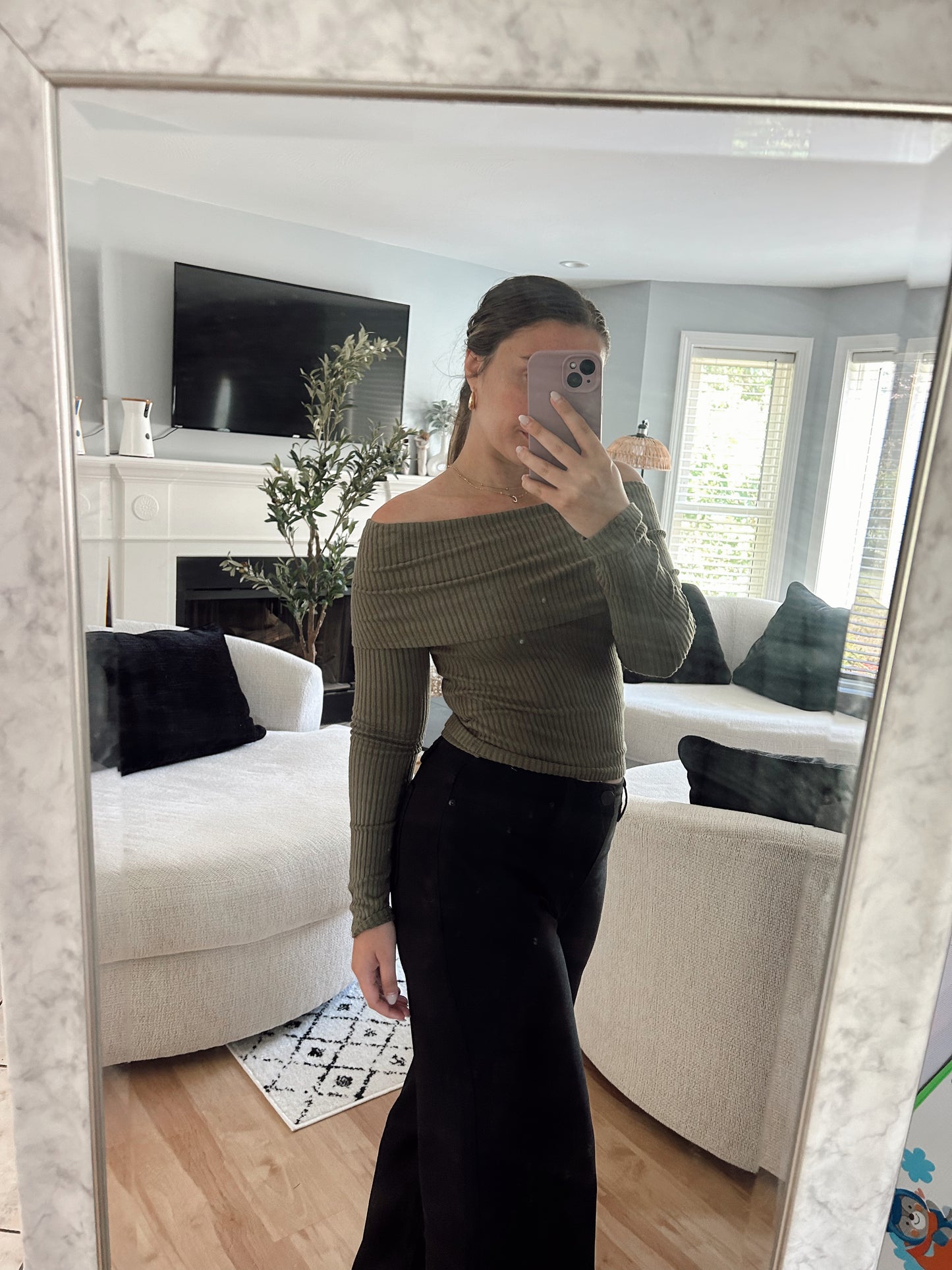 Bailey Off the Shoulder Top - Olive
