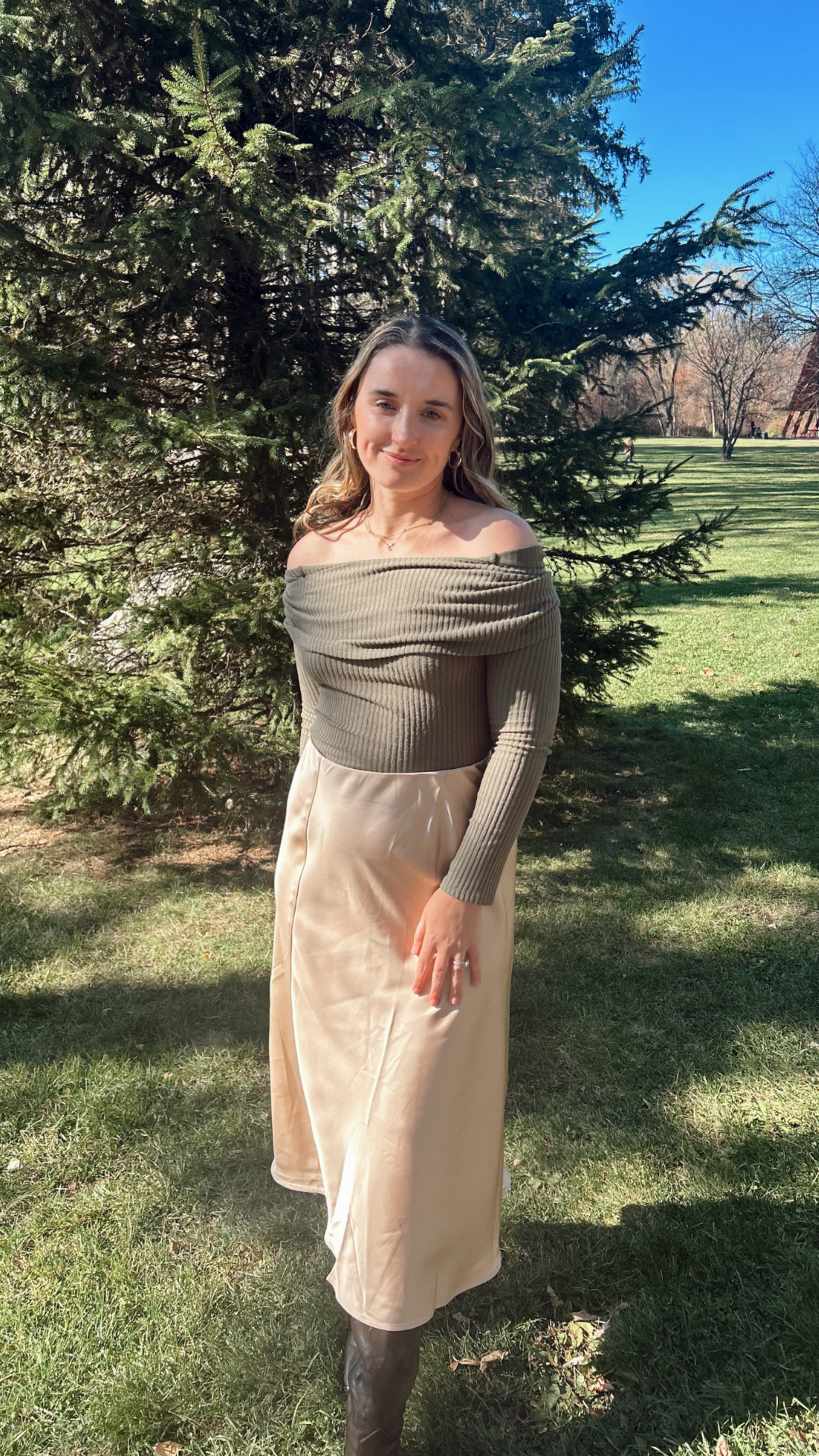 Bailey Off the Shoulder Top - Olive