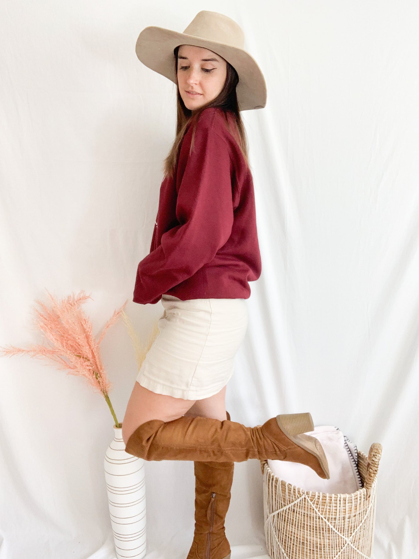 Boozy Sweatshirt - Burgundy