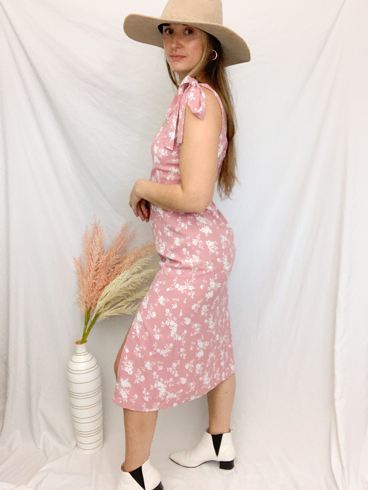 Magnolia Wishes Floral Dress - Pink