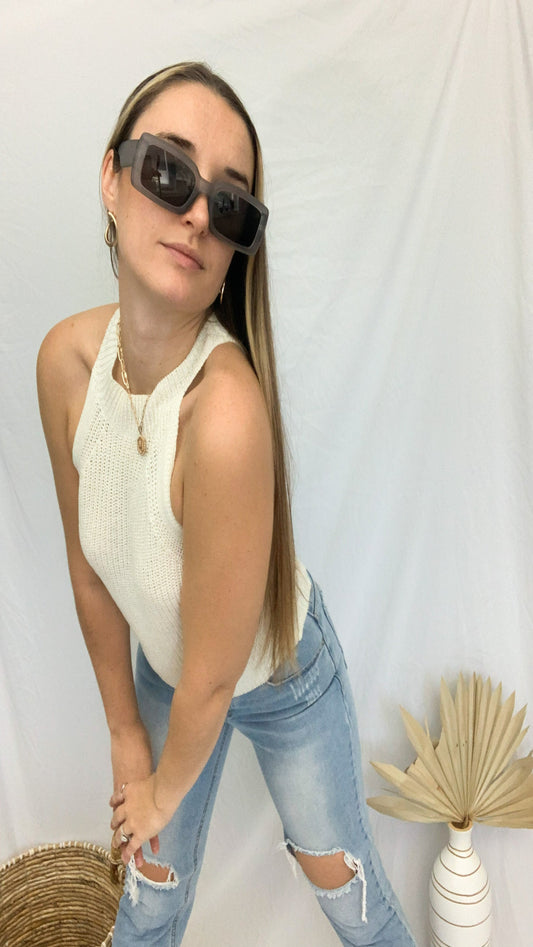 Off the Runway Sunglasses - Grey
