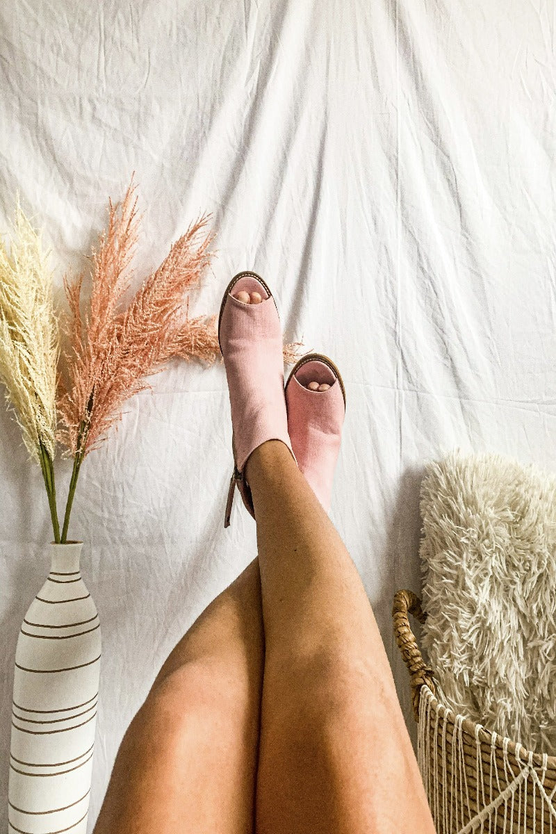 Chic Lifestyle Booties - Dusty Pink