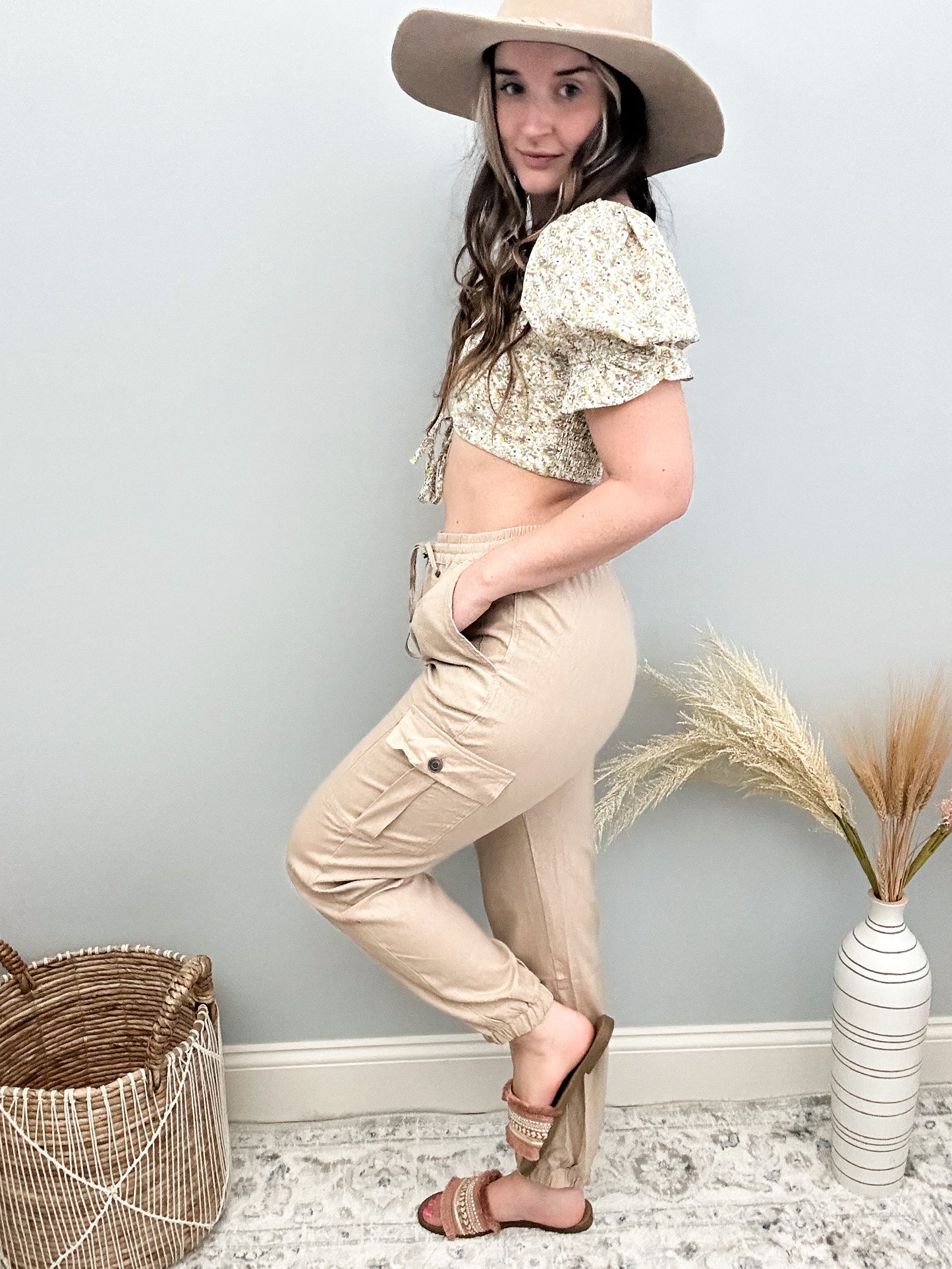 Brooke Linen Cargo Pants - Khaki